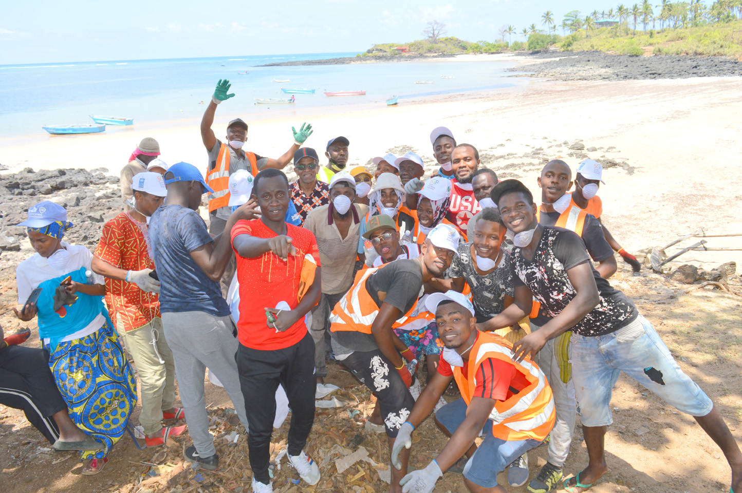image “Clean up the World”, La Journée mondiale du nettoyage  Agir localement !